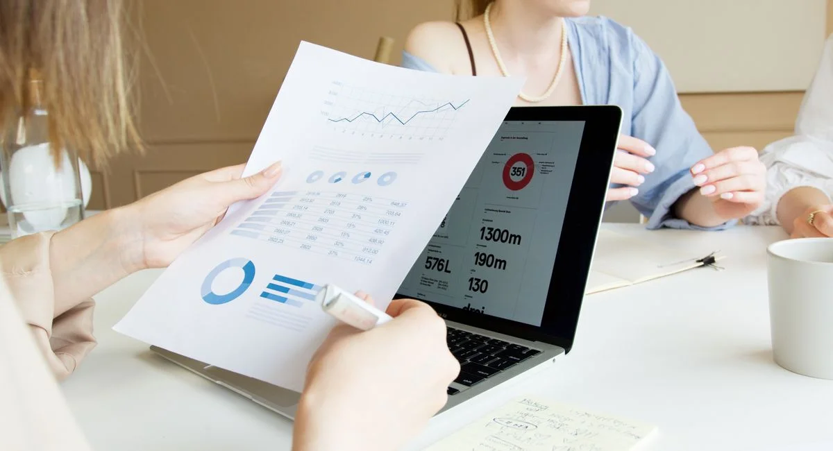Illustration, CRM B2B moderne
