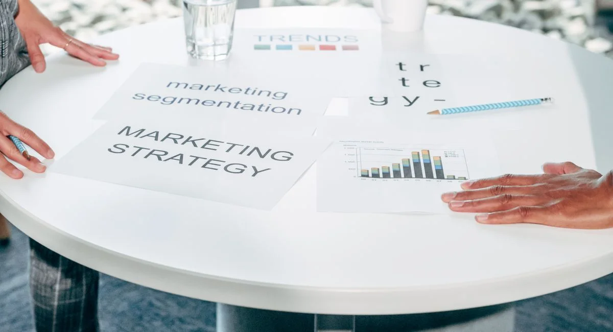 Découvrez un exemple de plan d'action marketing pour TPE pour atteindre vos objectifs rapidement